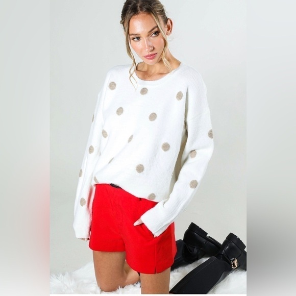 Winter White Sweater w/Cooper Sparkly Circles - Picture 5 of 7